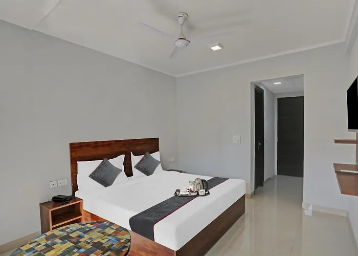 Townhouse 1167 Gold Souk Hotel Gurgaon