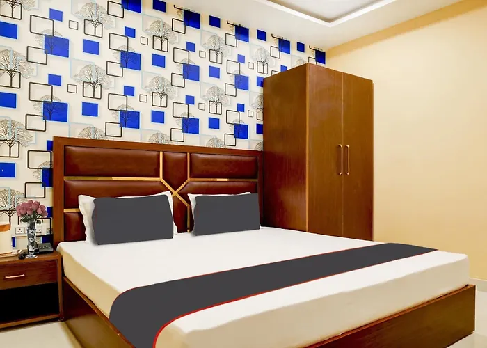 Collection O Blue Diamond Hotel Prayagraj