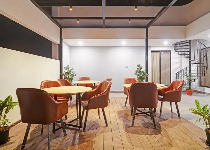 Super Townhouse Rcc Pride Hotel Hyderabad