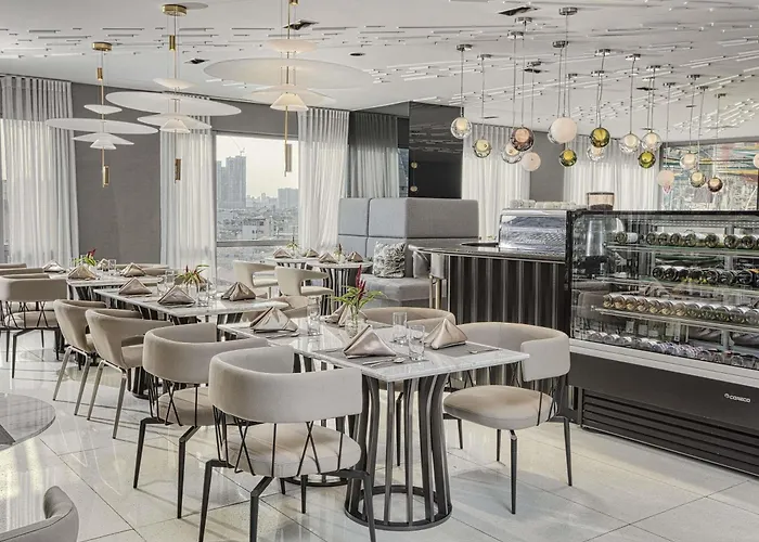 Novotel Suites Manila At Acqua Mandaluyong