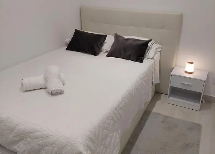 Habitación cerca centro de Madrid