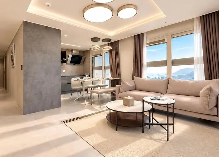 Y Collection By Uh Flat Osiria Aparthotel Busan