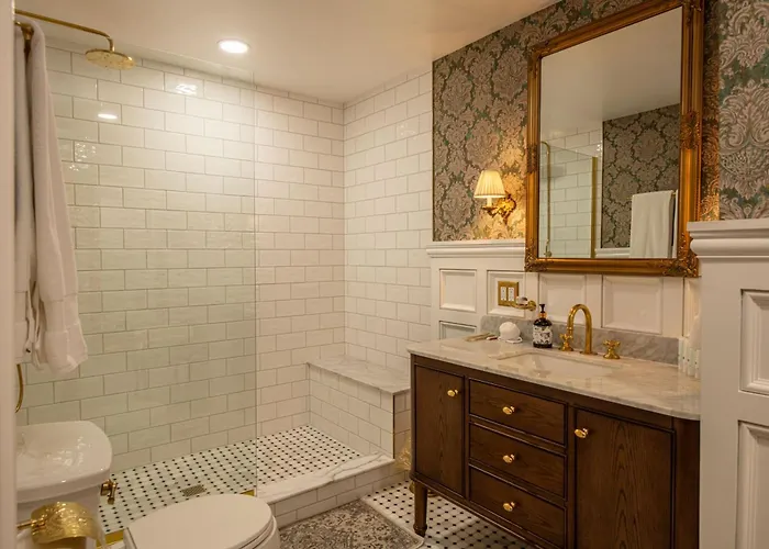 Orman Mansion - Pueblo'S Most Luxurious Stay!