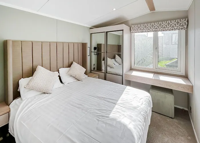 Castaways Beach Resort Bacton 
