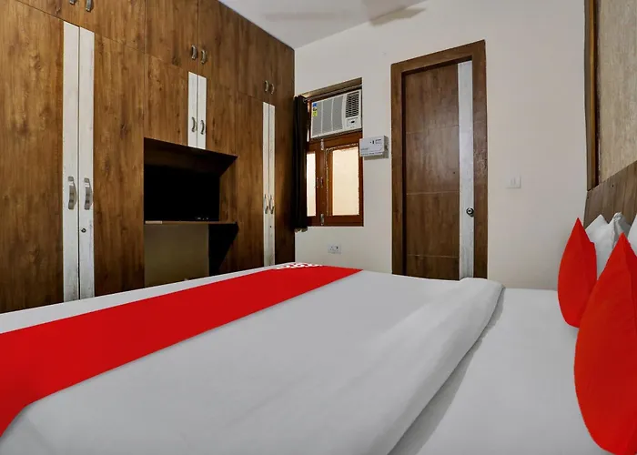 Hotel O Jmd Residency Gurgaon