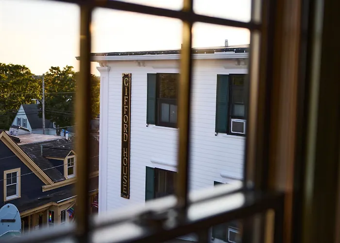 Gifford House Hotel Provincetown