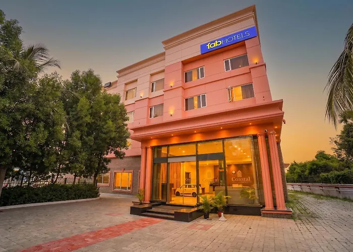 Fabhotel Grand & Resorts Chennai