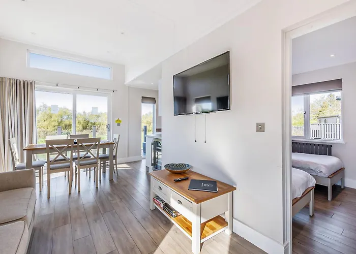 Waterside Hambleton Lakeside Lodges Poulton-le-Fylde
