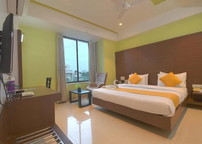 Hotel Season 4 -3-Star Hotel Sangli