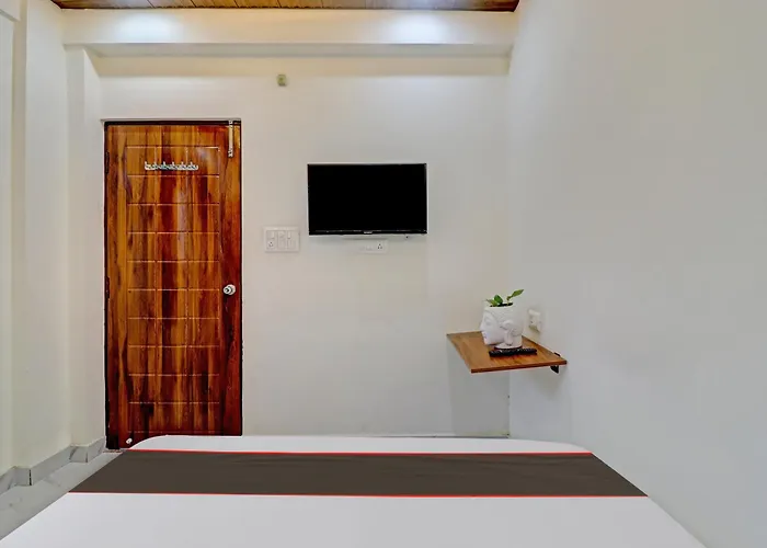 Collection O The Second Home Dehradun