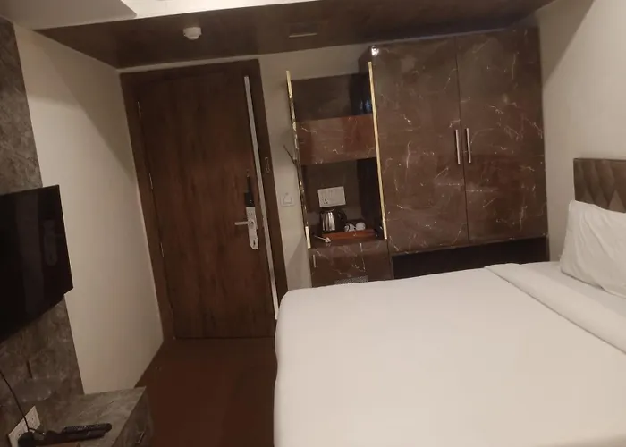 Hotel Nat Grand Regency Ludhiana Punjab India