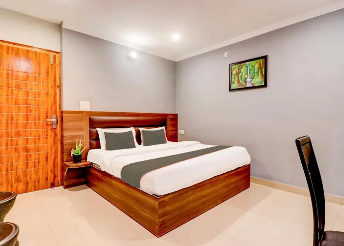 Collection O Vinayak View King Hotel & Restaurant Nainital