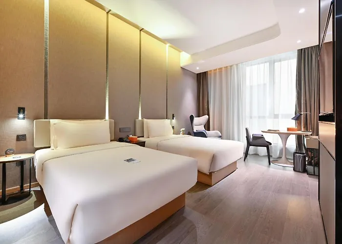 Atour Hotel Tianjin Eye