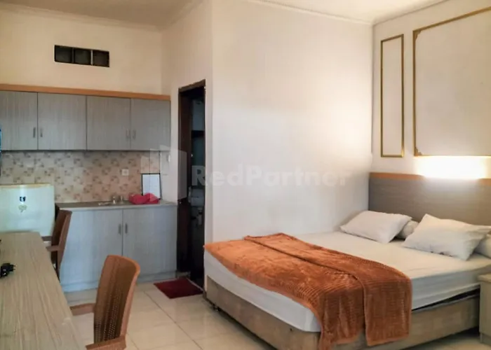 Rosa Luxury Jagakarsa RedPartner Hotel Jakarta