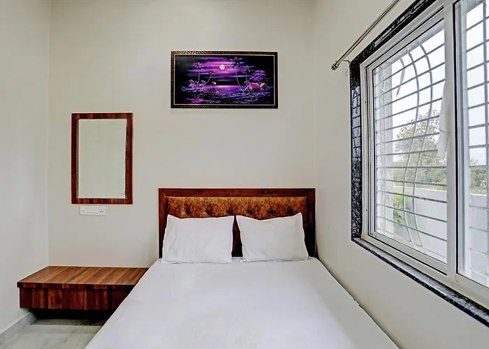 Hotel O Brown Hill Nagpur