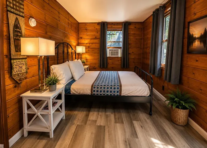 Crest Lodge Historic Mountain Inn Crestline