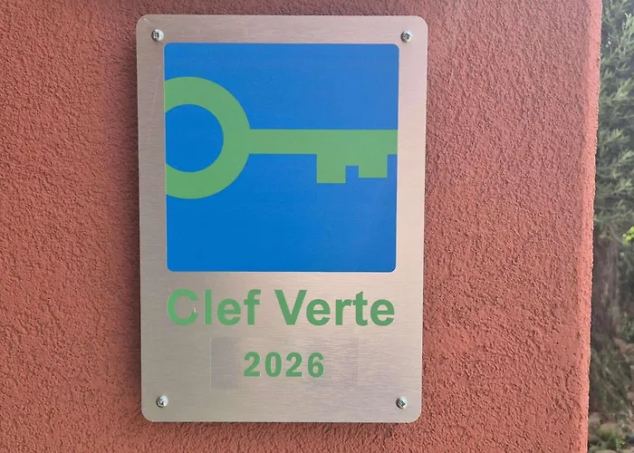 Aparthotel Adagio Access Porte De Camargue Saint-Martin-de-Crau
