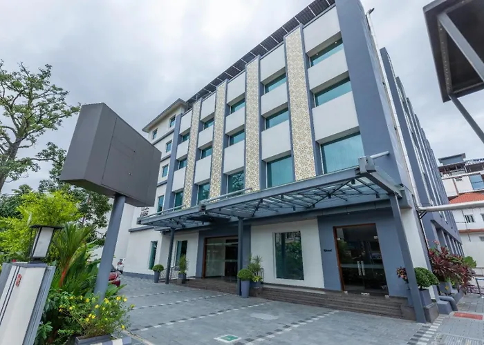 Lilac Hotel Guruvayur