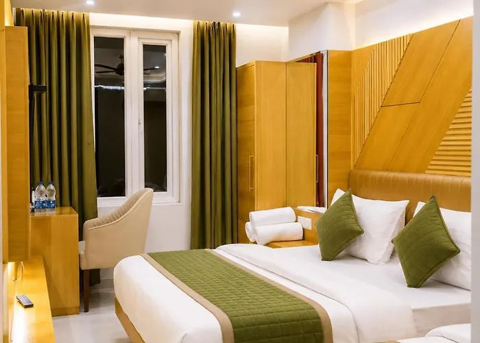 Hotel Glitz - Walk In From New Delhi Railway Station