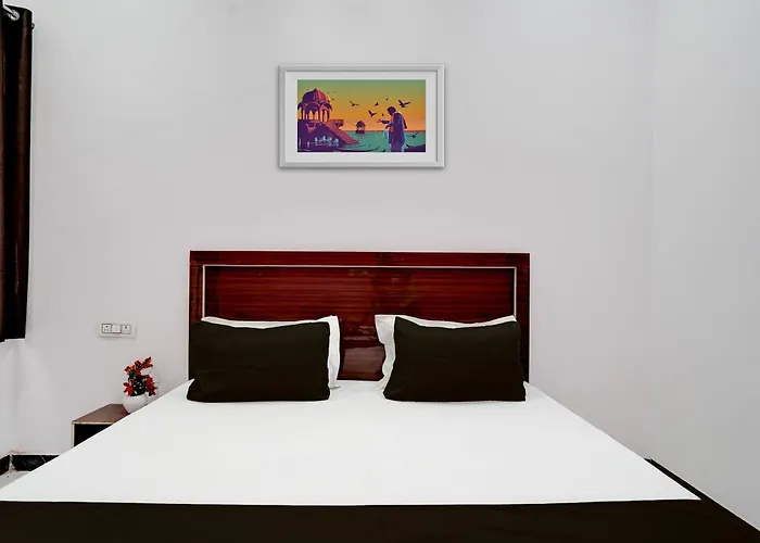 Oyo Bypass Hotel Noida