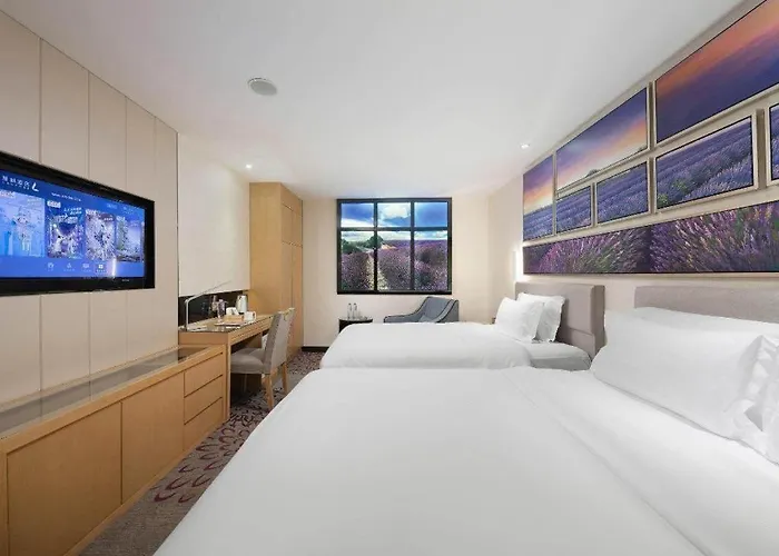 Lavande Hotel Guangzhou Shangxiajiu Pedestrian Street Hualin Temple Metro Station