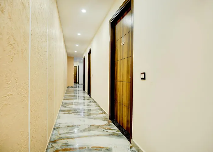 Hotel O Platinum Zirakpur