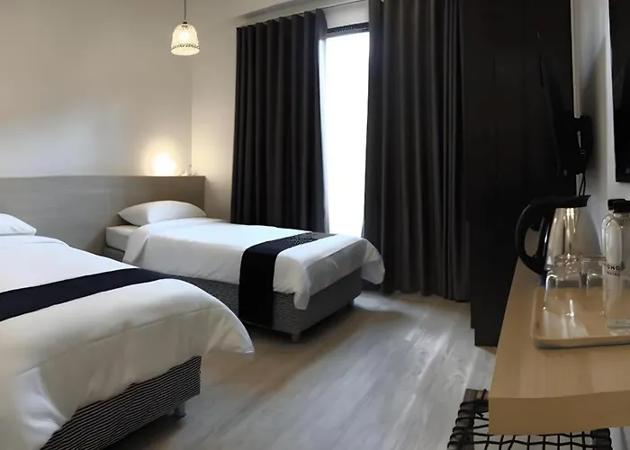 Pakchong Center Poshtel Hotel