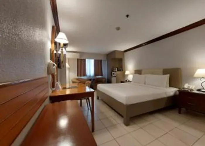 Las Palmas Hotel De Manila