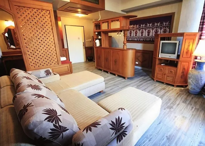Thepnakorn Hotel Buriram