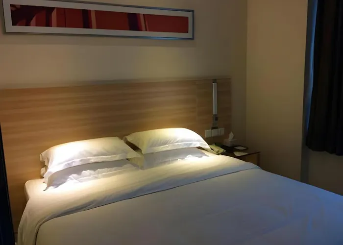 City Comfort Inn Guangzhou Tiyu West Road Metro Station