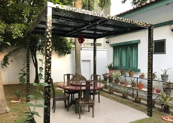Lai Ming Hotel Cosmoland Singapura