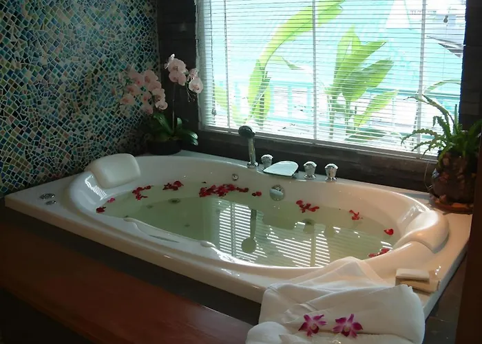 Hua Hin Avenue Hotel