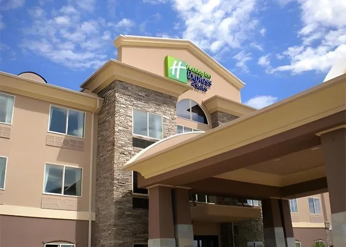 Holiday Inn Express Hotel & Suites Lamar By Ihg