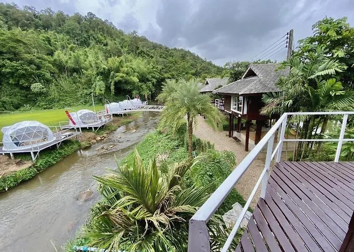 The White House Boutique Resort เชียงราย