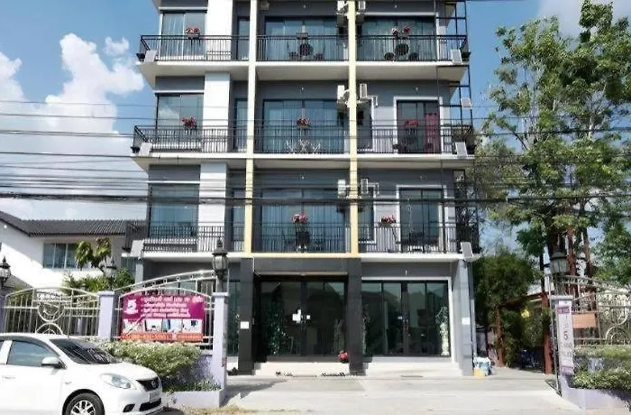 5 Diamond Hotel Bangkok