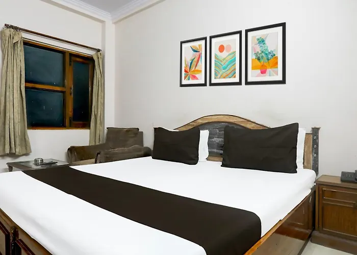 Hotel Golden Deluxe Delhi 