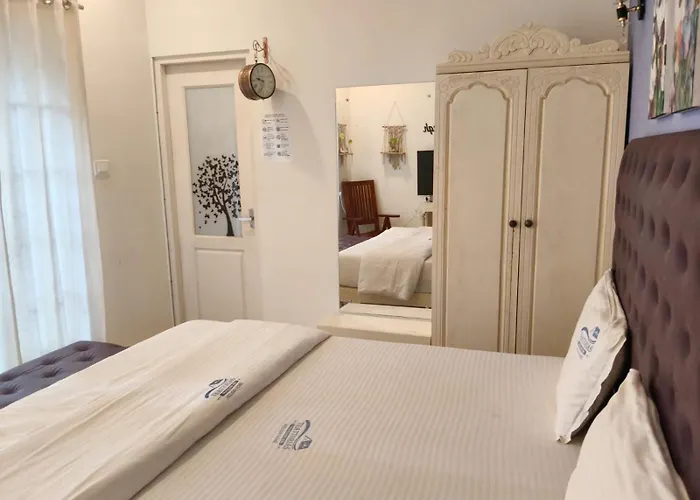 Trattorias Holiday Home Varkala