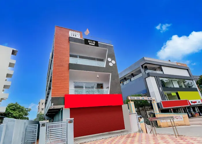 Hotel O Living Tree In Hyderabad
