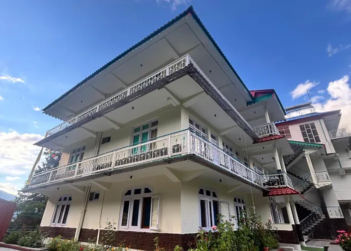 Hotel Geetanjali Sangla