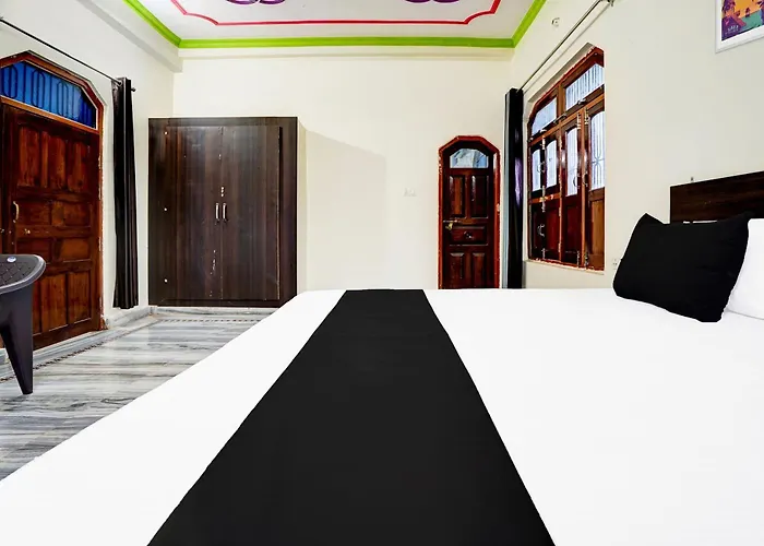 Hotel O Buddha Palace Varanasi