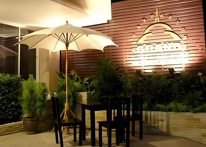 Grand Pinnacle Hotel กรุงเทพมหานคร