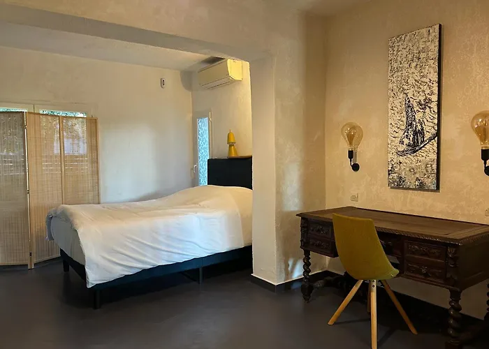 La Villa Le Cannet-des-Maures