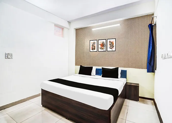 Hotel O Shivay Residency Jhansi