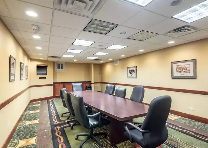 Holiday Inn Frisco By Ihg