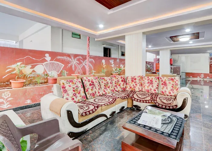 Hotel O Anoos Minarva Hyderabad