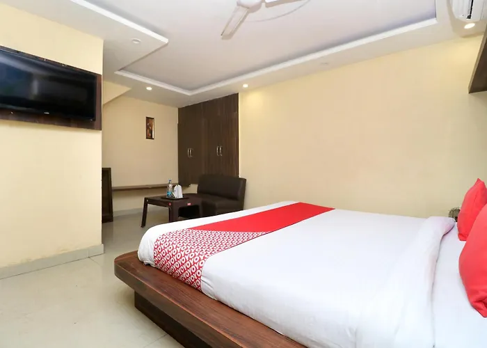 Hotel O Jk Zirakpur