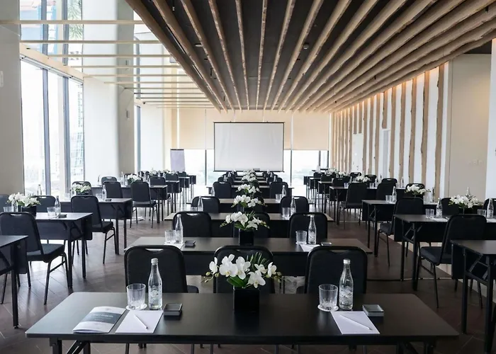 Swissôtel Living Jakarta Mega Kuningan