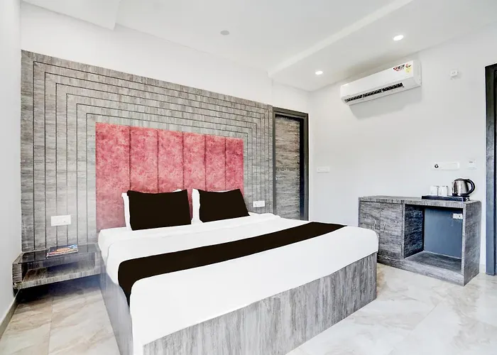 Hotel O Thor The Party World Agra 
