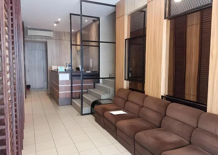 Hotel Holiday Kota Kinabalu