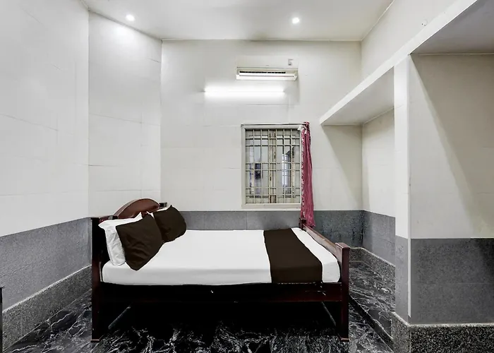 Hotel O Smr Palace Chennai